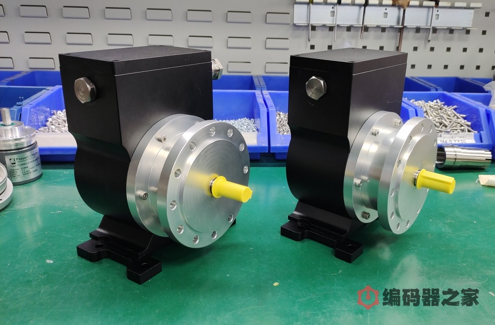 AMS40K-1212，一款重载SSI绝对值编码器的定制化替代方案